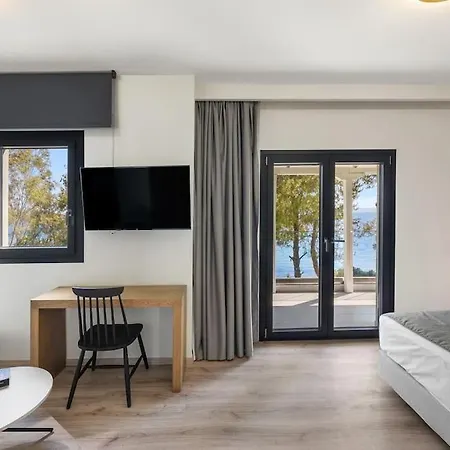 Kelyfos Villa Neos Marmaras